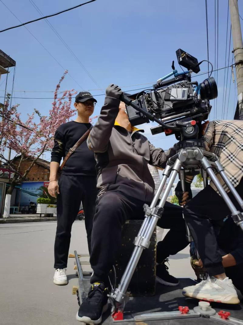 清河区广告片拍摄：快消品牌爆款之选，网感内容适配社媒传播！